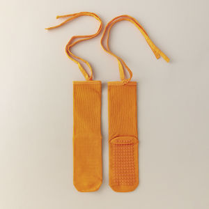 脚底防滑交叉绑带女士瑜伽普拉提舞蹈多巴胺运动穿搭中筒小腿袜子