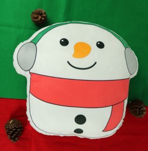 ตุ๊กตาคริสต์มาส Christmas 2024 หมอนอิง ไดคัทตุ๊กตา ผ้านุ่มลื่น ด้านในผลิตจากใยสังเคราะห์คุณภาพดี เทศกาลปีใหม่