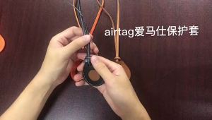 Cross-border In Stock Compatible with Apple airtag Leather Case Microfiber Keychain airtags Positioning Tracker Case