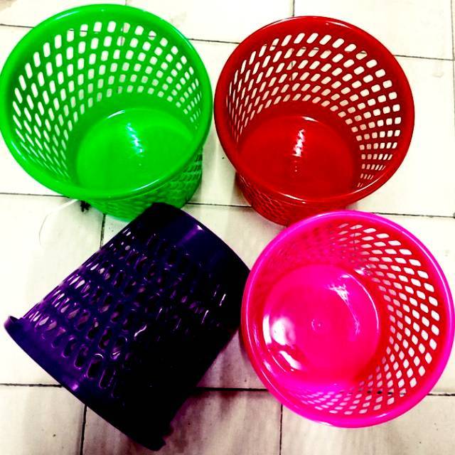 Keranjang sampah plastik KECIL - BESAR / tong sampah / tempat sampah