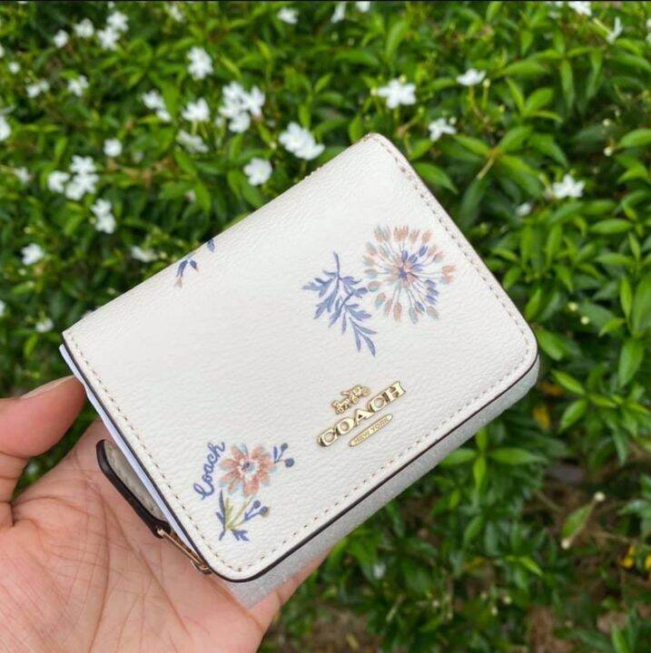 Coach 2024 dandelion wristlet