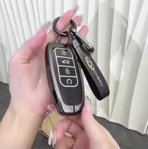 Remote Key case cover metal key fob shell keychain for Hyundai i30 ix25 Elantra Skyscanner Solaris Azera grandeur IG TM accent Santa Fe