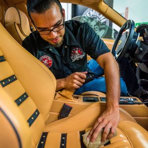 Chemical Guys Leather Cleaner and Leather Conditioner Kit - 16oz - Use on Leather Apparel