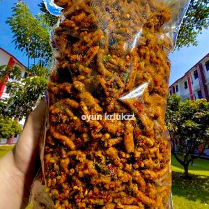 USUS AYAM CRISPY KRIUK ORIGINAL DAN PEDAS CABAI DAUN JERUK 100 GRAM DAN ORIGINAL 100 GRAM OYUN KRIUKZZ