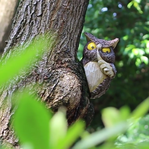Owl Tree Hanging Resin For Outdoor Use Shoo Owl for Gardens Rooftops Decorative Resin Owl For Garden And Patio