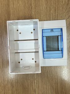 กล่องเบรคเกอร์ พลาสติกฝาใส ฝาปิด เปิด  ขนาด 2 4  6  และ 12ช่อง