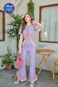 P56 Brandการันตีเสื้อผ้าแบรนด์แท้ เซทเสื้อมาคู่กับกางเกง แต่งลูกไม้สวย จับคู่โทนสีละมุนชมพูม่วง