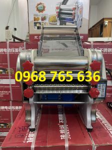 Máy cán bột mi làm bánh bao đế pizza vỏ hoành thánh FKM200(Trục cán 20cm) chạy điện