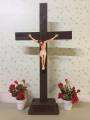 JESUS CRUCIFIX WOODEN CROSS STAND 63CM/25 INCHES. 