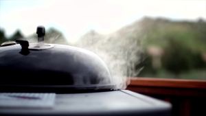 Weber Grill Cleaner and Degreaser for Outdoor Grills and Barbecues 16 Ounce Spray Bottle