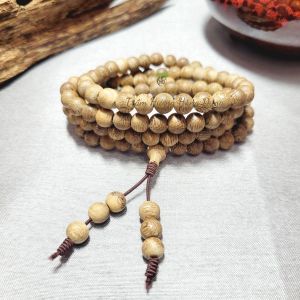 Chuỗi Tràng 108 hạt Trầm Hương Tự Nhiên Thời Trang Phong Thủy May Mắn Tài Lộc size  6mm FREESHIP