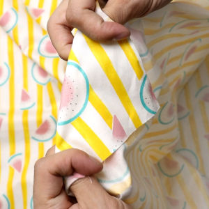 ผ้าคอตต้อน 100% ลายริ้วและแตงโม หน้ากว้าง 65 นิ้ว ผ้าเมตร ผ้าหลา