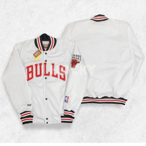 HOCKY Black Chicago Bulls Varsity Baseball Series Full Embroidery Jaket Bomber Premium