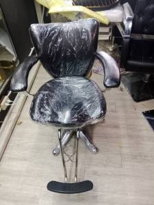 เก้าอี้ รุ่น Sky หลังพิงแบน สีดำ ดีไซน์หรู ดูมีระดับ นั่งสบาย ราคาพิเศษ