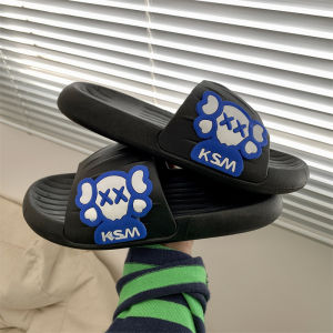 Lishops  รองเท้าแตะแฟชั่น รองเท้าแตะใส่สบาย รองเท้าผู้หญิง 🍁 รองเท้าสกรีนลายอาร์ต มี 3 สีคุมโทนคุมใจกับทุกลุค สไตล์ไหนก็รอด ไม่โป๊ะ