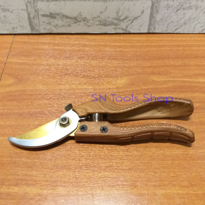 KINZO กรรไกรตัดกิ่ง 1905 ใบมีด SK-5 ด้ามอลูมิเนียม