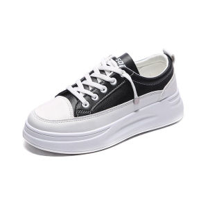 [Free Shipping] White Sneakers For Women New Spring Collection Versatile And Stylish Perfect For Students Flat-Soled Korean-Style And With A Thick Sole