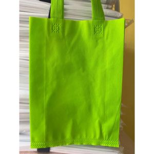 Tas spunbond goodie bag 25X30 |tas kain belanja tas souvenir promosiultahpolossablon
