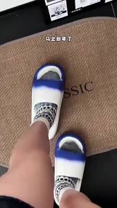 New Gradient EVA Thick-Soled Sandals For Summer Lightweight Comfortable Non-Slip Indoor Slippers For Couples WomenS Slippers
