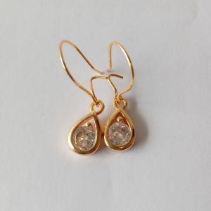ANTING DEWASA EMAS KUNING AKSESORIS PERHIASAN FASHION ANTI KARAT