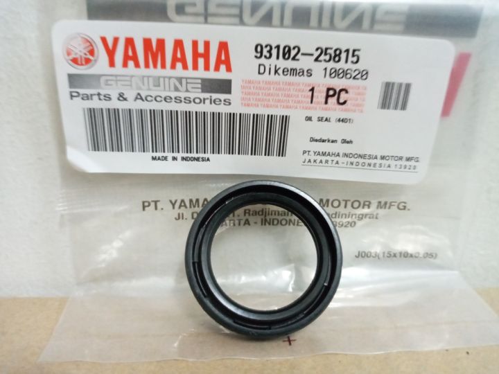 ORIGINAL YAMAHA PULLEY OIL SEAL FOR MIO I 125 / MIO I 125S / MIO SOUL I 125 / MIO SOUL I 125S / MIO MXI 125 / MIO MX 125 CARB / GEAR 125 / GRAVIS 125 / FAZZIO 125  (93102-25815-00)