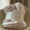 Chăn len  lông cừu Tafurong 2 lớp nhập khẩu cao cấp mềm mại kích thước 2mx2m3 nặng 2,5kg. 