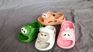 sandal baim anak lucu motif boneka