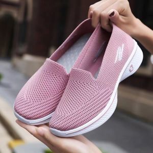Best Sellers Women Korean Breathable Slip On Shoes Low Top Flat Comfort Casual Travel Black Rubber Shoes For Women