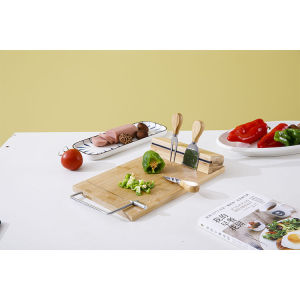 SLICING BAMBOO CHEESE BOARD PLATTER WITH 3 STAINLESS STEEL KNIVES AND MAGNET HOLDER MODERN WOOD SNACK SERVING TRAY SLICER BLADE FOR CUTTING CHEESE BREAD FOOD FRUITS MEAT