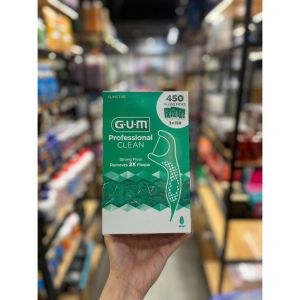 Tăm Chỉ Nha Khoa GUM Professional Clean - Đầu tăm cứng cáp giúp lấy sạch thức ăn mắc kẹt ở kẽ răng răng hàm và viền nướu. • 🌿 Hương bạc hà tươi mát hỗ trợ giảm mùi hôi miệng mang lại cảm giác sạch sẽ tức thì.