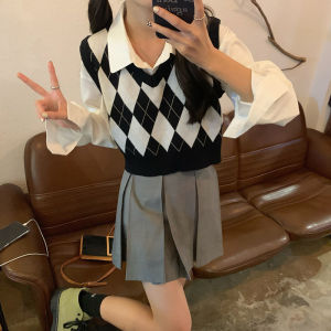 READY STOCK Women Checkered Cotton Knit Vest V-Neck Sleeveless Style Fashion Knitwear Western Sweater Top T-084