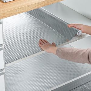 JustLiving Miếng dán chống thấm dầu nhà bếp Tủ dán chống thấm Tủ chống ẩm Miếng dán lá nhôm chịu nhiệt độ cao Dễ dàng chà rửa