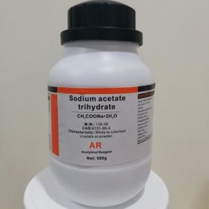 Sodium acetate trihydrate CH3COONa natri acetat tinh khiết chai 500g