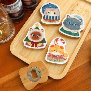 GAOSU น่ารัก ที่เปิดขวดรูปแมว ไม้เนื้อแข็ง สร้างสรรค์ ที่เปิดขวดไวน์ หลายฟังก์ชัน แบบพกพา ที่เปิดขวดเบียร์การ์ตูน ของตกแต่งบ้าน