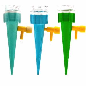 Set 10 Vòi tưới cây nhỏ giọt tự động gắn chai nhựa tiện dụng