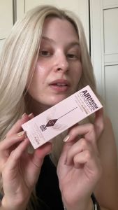 Kem Nền Mờ Dưỡng Ẩm Mặt Trang Điểm Dạng Lỏng Charlotte Tilbury Airbrush Flawless Foundation 30ml