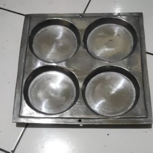 cetakan martabak mini/cetakan kue lekker/cetakan telor ceplok lobang 4