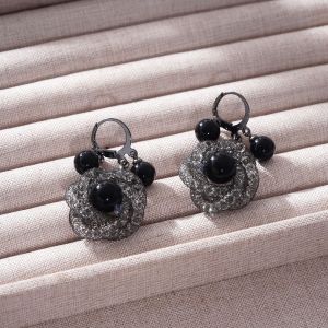 Fashionable Ring Gift 网状黑色花朵耳扣耳环小众设计感高级冷性风新款耳饰 爆款耳饰