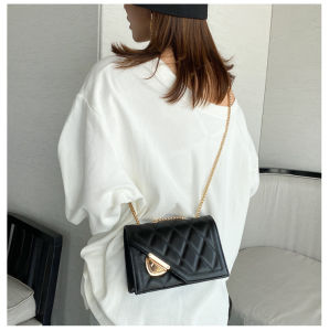 The store recommends Korean new fashion high-end ladies one-shoulder diagonal bag selected chain soft leather can match all occasions very beautiful every girl must have shoulder bagLuss-103 (4 colors for you to choose)