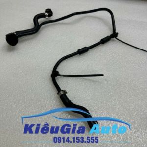 Ống nước vào bình nước phụ Mercedes C200 W205 2014-2021 2055012601