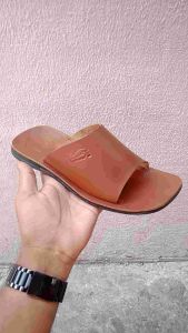 Sandal Kulit Pria Casual & Elegan