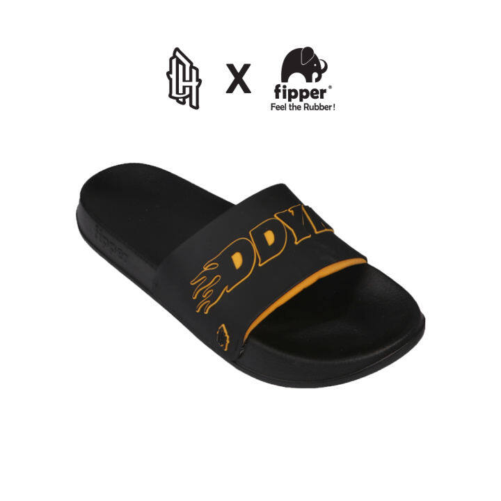 EXCLUSIVE Fipper X Daddyhood Limited Edition Slip On in Black