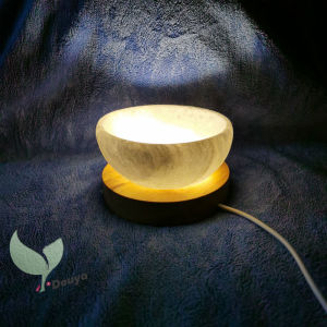 White Selenite Bowl Lamp Feng Shui Bowl Lamp Spiritual Energy Generator Reiki Gift Healing Crystal Selenite Charging Bowl with Wooden Led Base