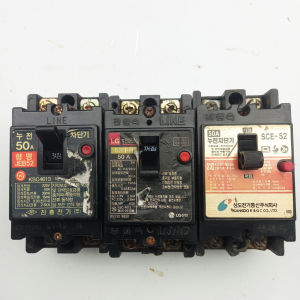 aptomat chống giật 30A - dòng rò 30mA 220v-cb chống giật -attomatcầu dao tự động chống ròMEC LS HÀN QUỐC