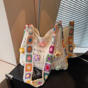 XSDDSF      โบฮีเมียน กระเป๋าสะพายถัก ดอกไม้ สไตล์ชาติพันธุ์ กระเป๋าถือแบบทอแบบสบาย วินเทจ ลัทธิขี้เกียจ กระเป๋าสะพายข้างโครเชต์สไตล์โบฮีเมียน กลางแจ้ง