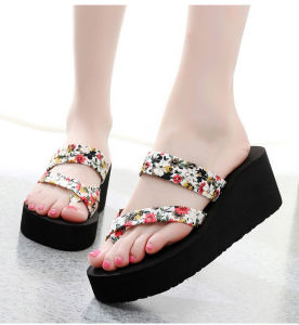 [Free Shipping] Ins WomenS Fashion Flip-Flops Thick-Soled Outdoor Floral Print Wedge Beach Sandals For Summer