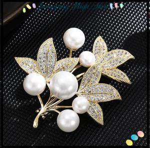 【Jumpping】 Fashion Leaf Brooch For Women Plant Brooches Clothing Coat Jewelry Party Accessries Gifts