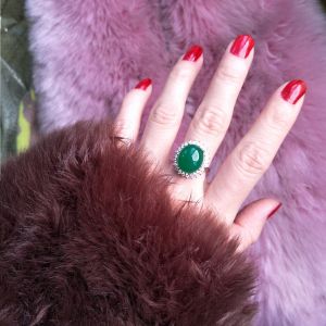 100% แหวนหยกแท้จากพม่าหยกธรรมชาติใหญ่และเพชรสว่างในเงินแท้ 92.5%