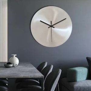 Sacesr Round Silvery Silent Wall Clocks Industry Numberless Living Room Wall Watch Stainless Steel Panel Modern Simple Home Decor 3M8Q4