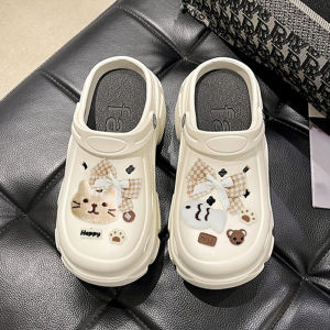 Xishop สินค้าขายดี รองเท้าแตะหัวโตแบบสวมแฟชั่น แถมฟรีตัวติดการ์ตูนลายน่ารัก รุ่นนี้พร้อมส่ง สีสันสวยสะดุดตา ใส่ง่ายสวมสบายไม่หนักเท้า ใส่แล้วฟินแบบนี้พลาดได้หรอ